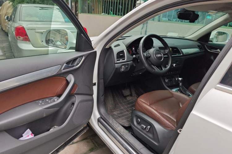 Used Audi Q3 2017 35 TFSI quattro all-wheel drive fashion model Driver Seat