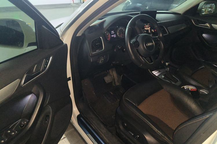 Used Audi Q3 2017 35 TFSI Fashion Model Driver Seat