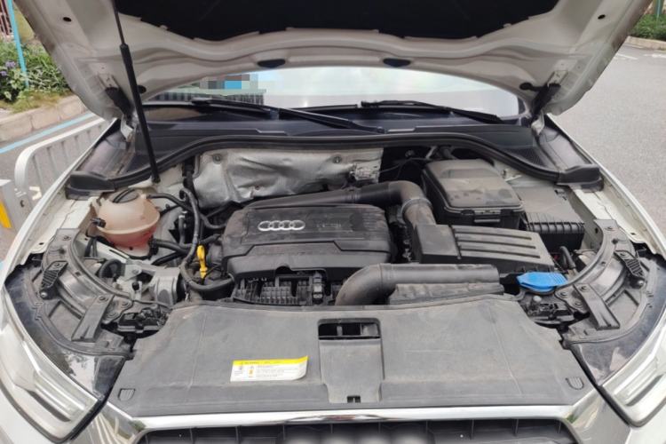Used Audi Q3 2017 35 TFSI Fashion Model Engine Bay