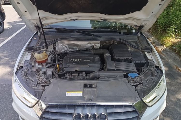Used Audi Q3 2017 35 TFSI Fashion Model Engine Bay