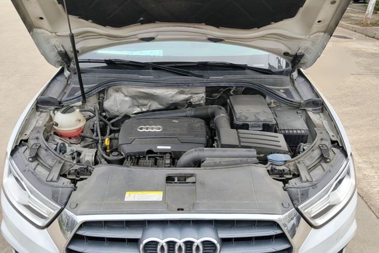 Used Audi Q3 2017 35 TFSI Fashion Model Engine Bay