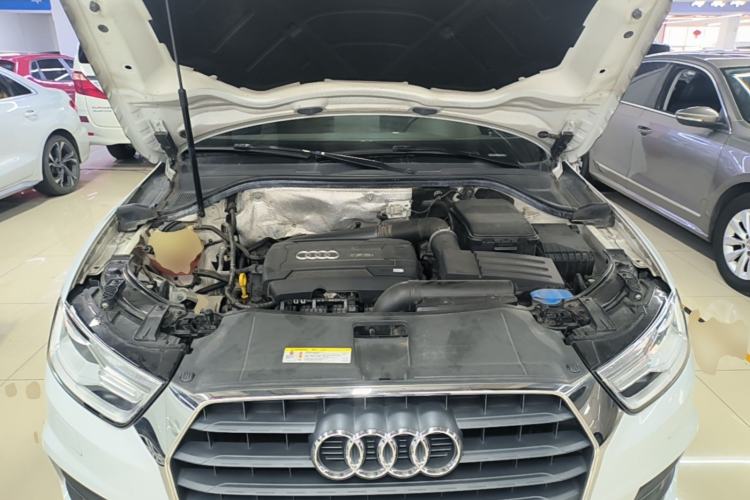 Used Audi Q3 2017 35 TFSI Fashion Model Engine Bay