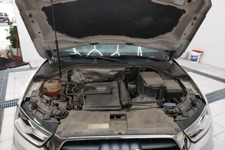 Used Audi Q3 2017 30 TFSI Fashion Model Engine Bay