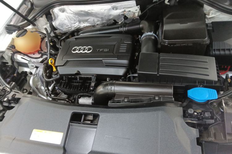 Used Audi Q3 2017 35 TFSI Style Edition Engine Bay