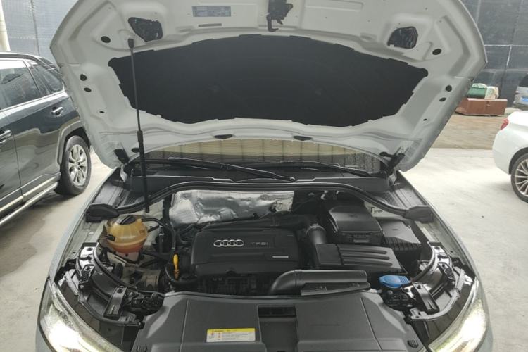 Used Audi Q3 2017 35 TFSI Fashion Model Engine Bay