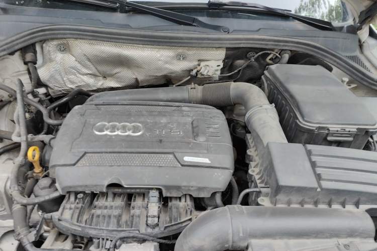 Used Audi Q3 2017 35 TFSI Fashion Model Engine Bay