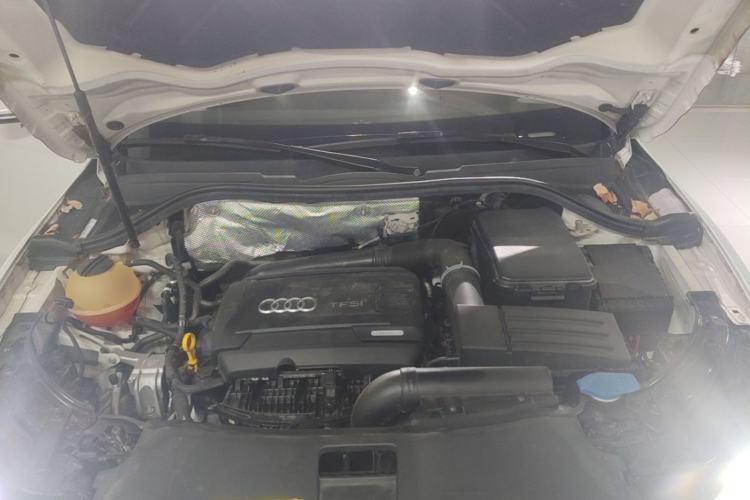 Used Audi Q3 2017 35 TFSI Style Edition Engine Bay