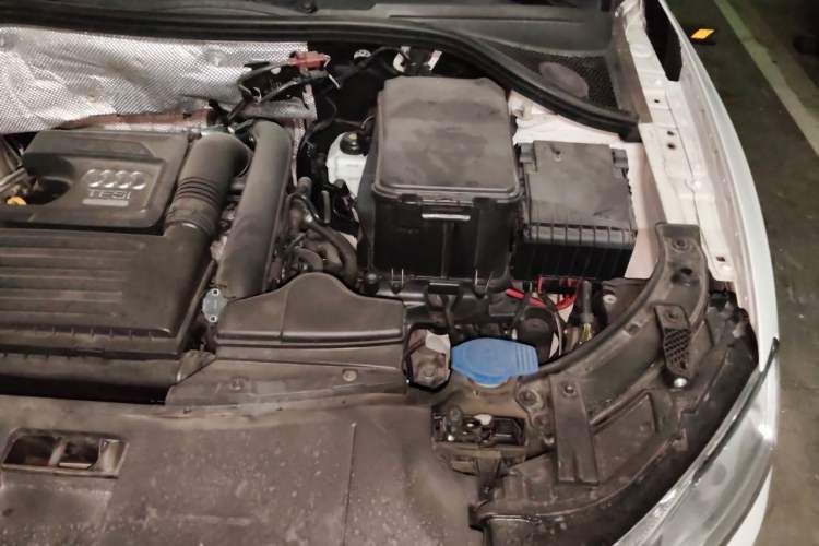 Used Audi Q3 2017 30 TFSI Standard Model Engine Bay Left