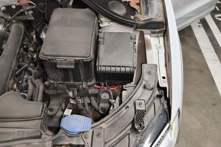 Used Audi Q3 2017 30 TFSI Fashion Model Engine Bay Left