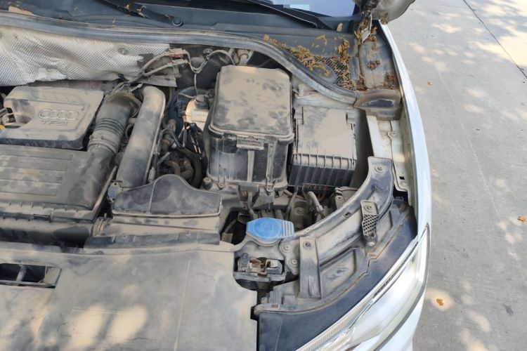 Used Audi Q3 2017 30 TFSI Fashion Model Engine Bay Left