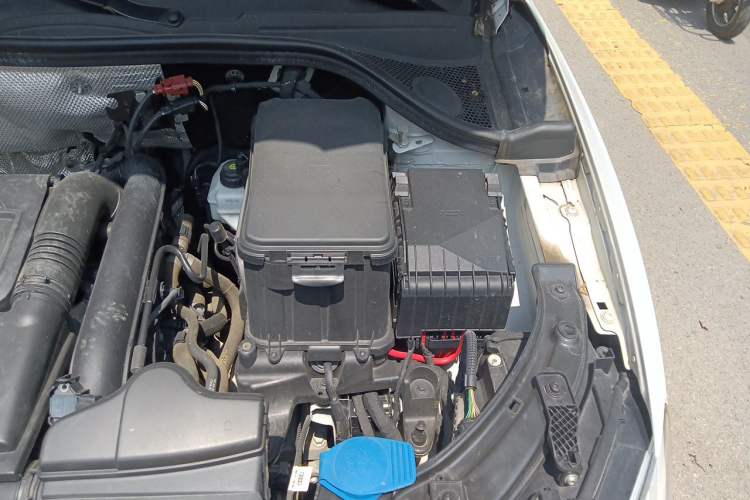 Used Audi Q3 2017 30 TFSI Sport Edition Engine Bay Left