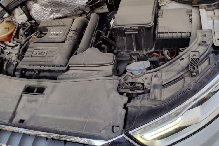 Used Audi Q3 2017 30 TFSI Fashion Model Engine Bay Left