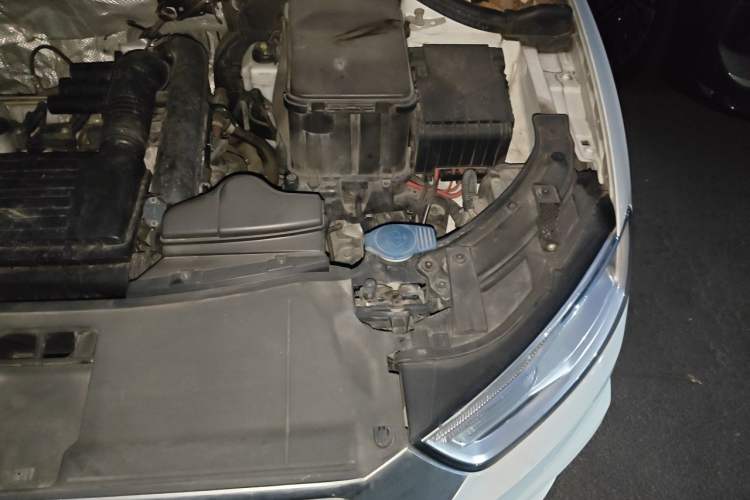 Used Audi Q3 2017 30 TFSI Fashion Model Engine Bay Left