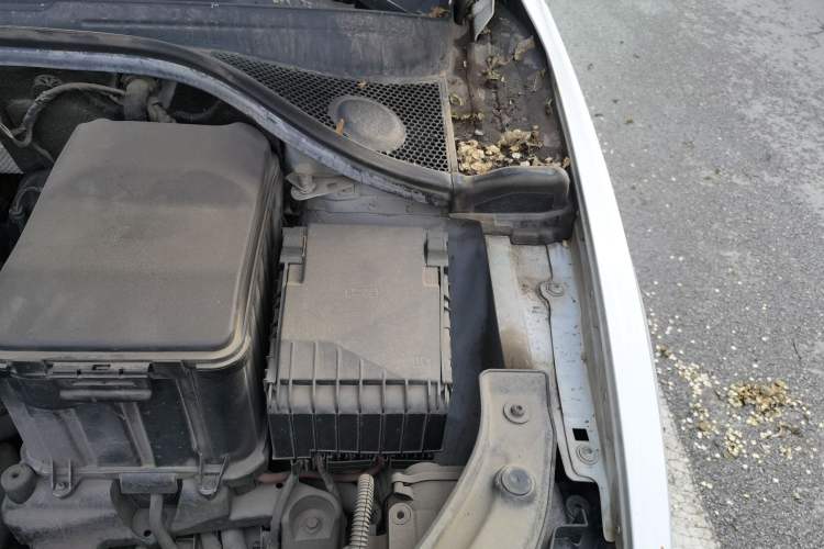 Used Audi Q3 2017 30 TFSI Fashion Model Engine Bay Left