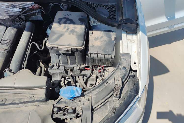 Used Audi Q3 2017 30 TFSI Fashion Model Engine Bay Left