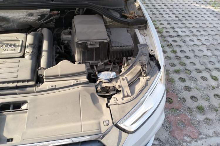 Used Audi Q3 2017 30 TFSI Fashion Model Engine Bay Left