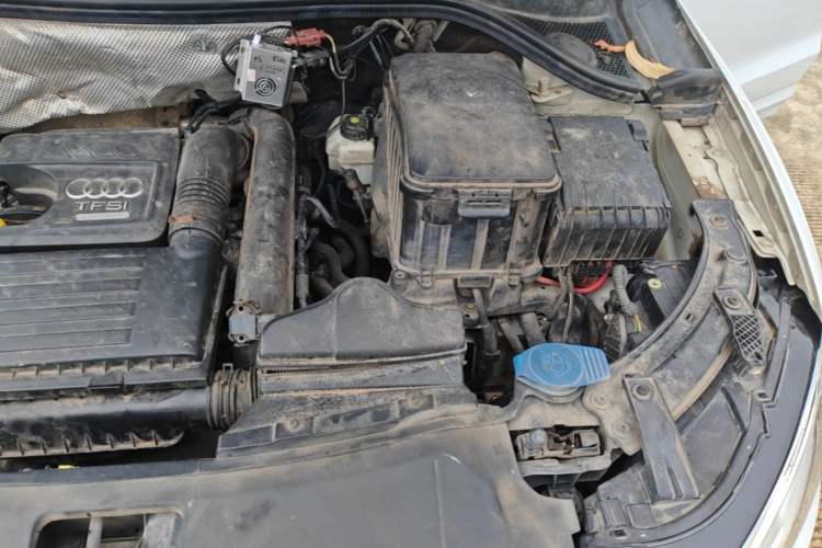 Used Audi Q3 2017 30 TFSI Fashion Model Engine Bay Left
