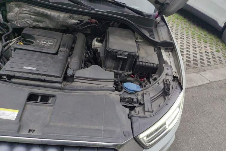 Used Audi Q3 2017 30 TFSI Fashion Model Engine Bay Left