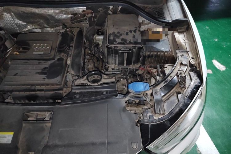 Used Audi Q3 2017 30 TFSI Standard Model Engine Bay Left
