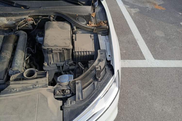 Used Audi Q3 2017 30 TFSI Fashion Model Engine Bay Left