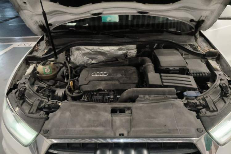 Used Audi Q3 2017 35 TFSI Fashion Model Engine Bay