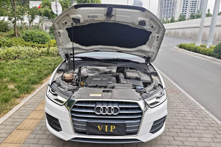 Used Audi Q3 2017 35 TFSI Fashion Model Engine Bay