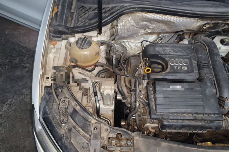 Used Audi Q3 2017 30 TFSI Fashion Model Engine Bay Right