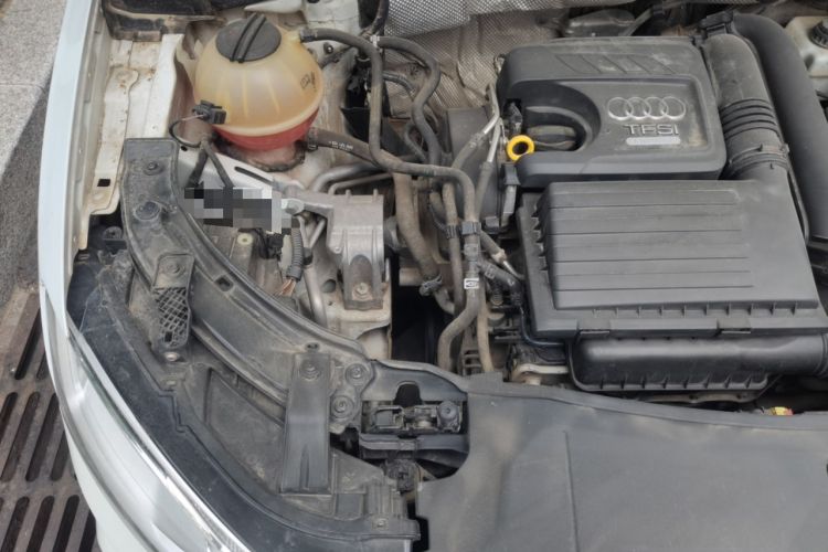 Used Audi Q3 2017 30 TFSI Fashion Model Engine Bay Right