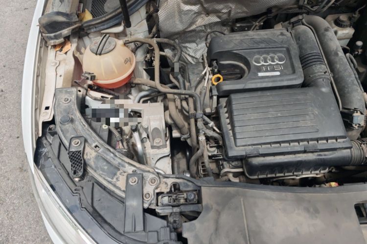 Used Audi Q3 2017 30 TFSI Fashion Model Engine Bay Right