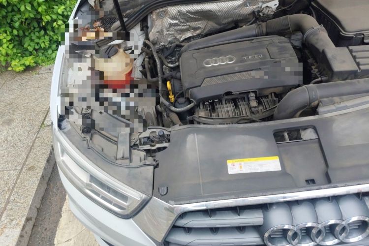 Used Audi Q3 2017 35 TFSI Style Edition Engine Bay Right