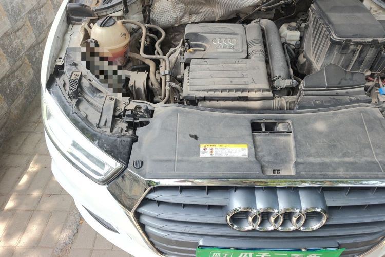 Used Audi Q3 2017 30 TFSI Fashion Model Engine Bay Right