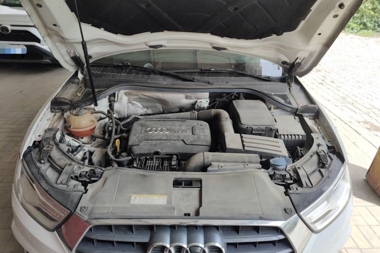 Used Audi Q3 2017 35 TFSI Fashion Model Engine Bay