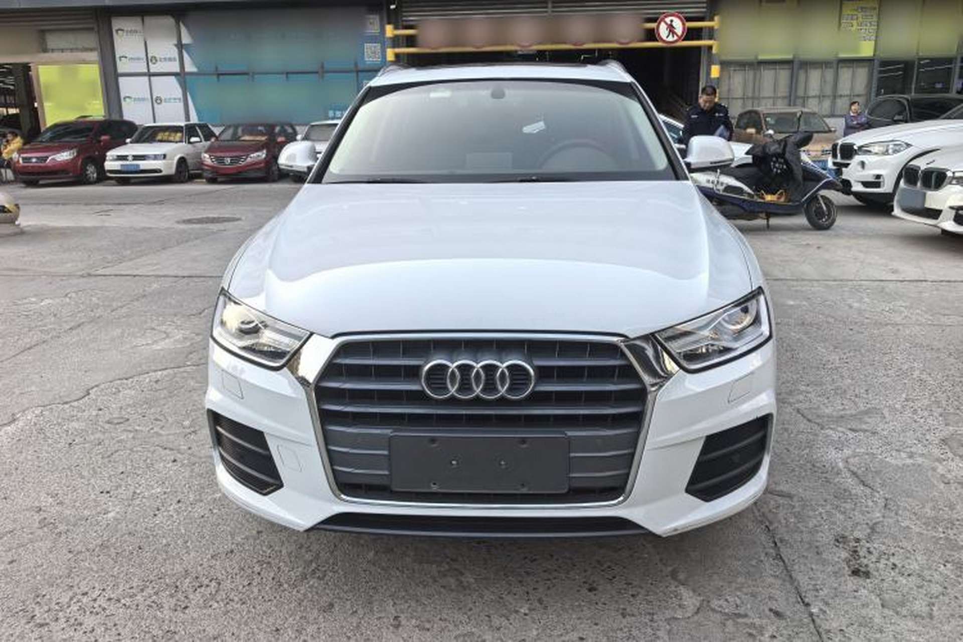 Used Audi Q3 2017 35 TFSI Fashion Model Exterior 1