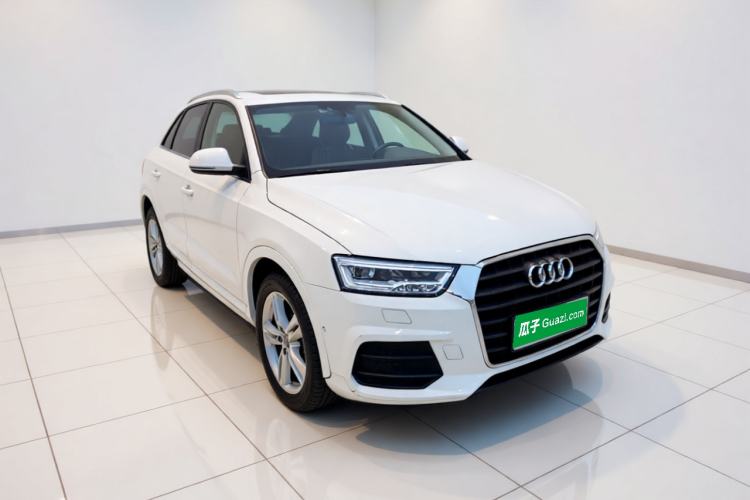 Used Audi Q3 2017 30 TFSI Fashion Model Exterior 2