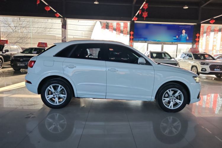 Used Audi Q3 2017 35 TFSI Fashion Model Exterior 2