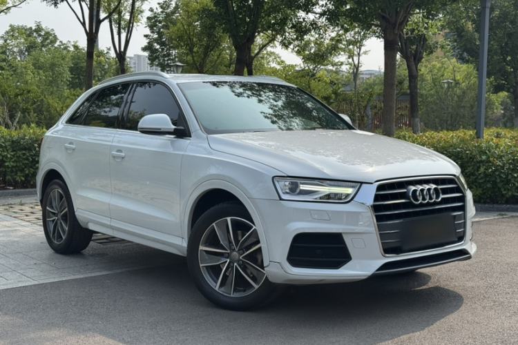 Used Audi Q3 2017 30 TFSI Fashion Model Exterior 2