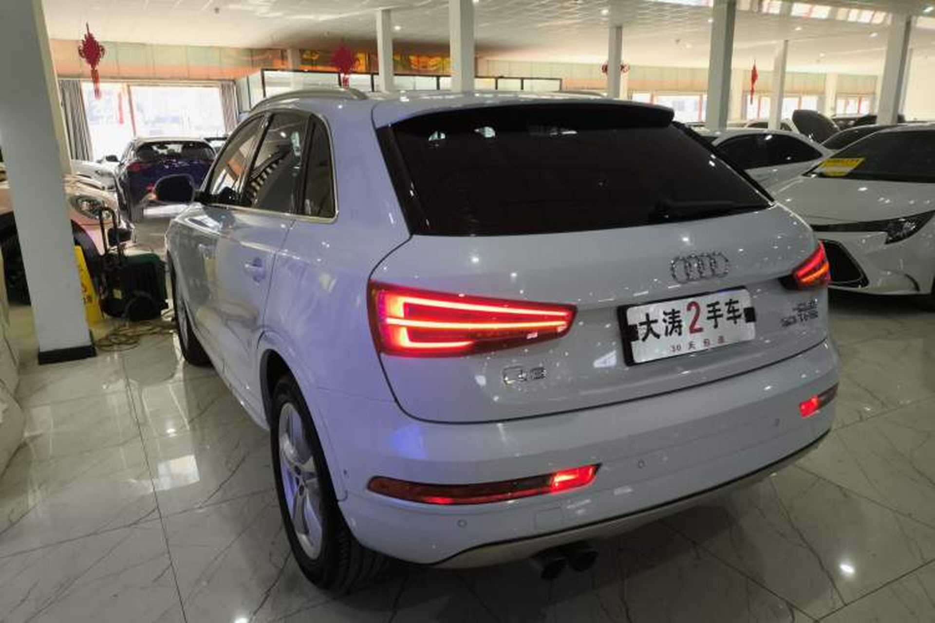 Used Audi Q3 2017 30 TFSI Fashion Model Exterior 2