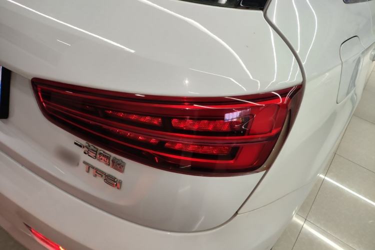 Used Audi Q3 2017 35 TFSI Style Edition Exterior 3