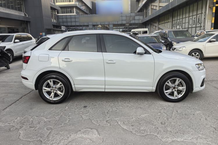 Used Audi Q3 2017 35 TFSI Fashion Model Exterior 3