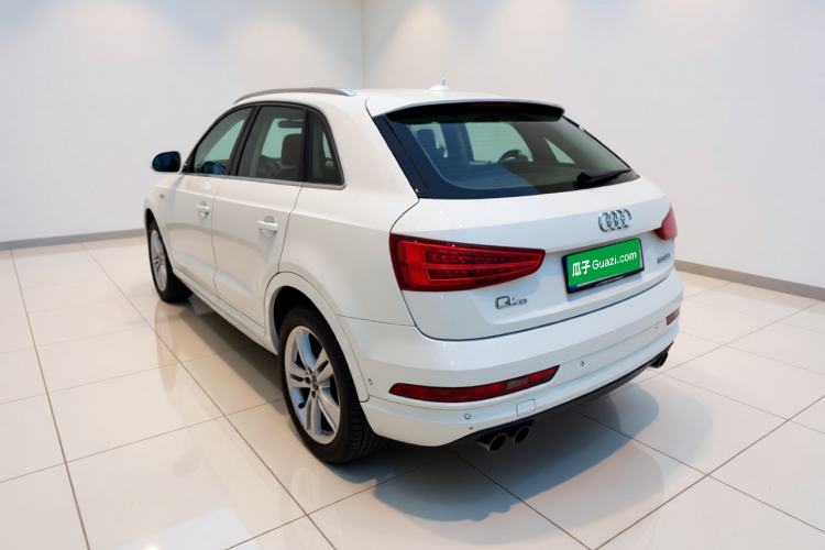 Used Audi Q3 2017 30 TFSI Fashion Model Exterior 3