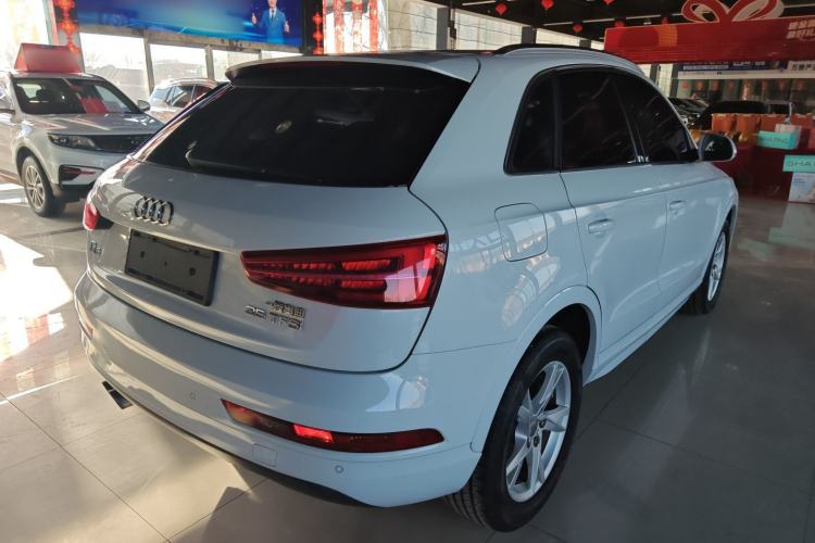Used Audi Q3 2017 35 TFSI Fashion Model Exterior 3