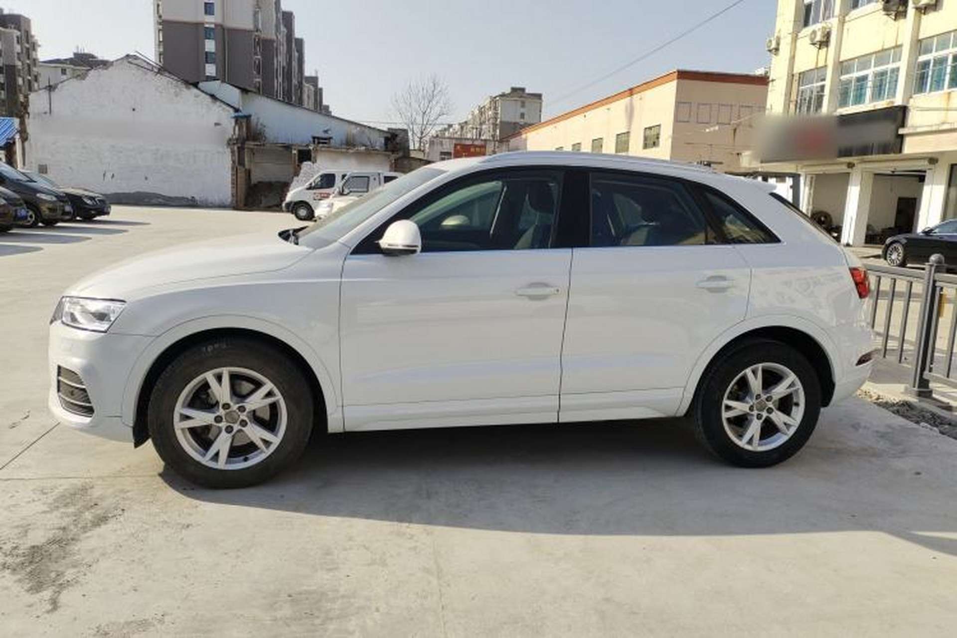Used Audi Q3 2017 35 TFSI Fashion Model Exterior 3