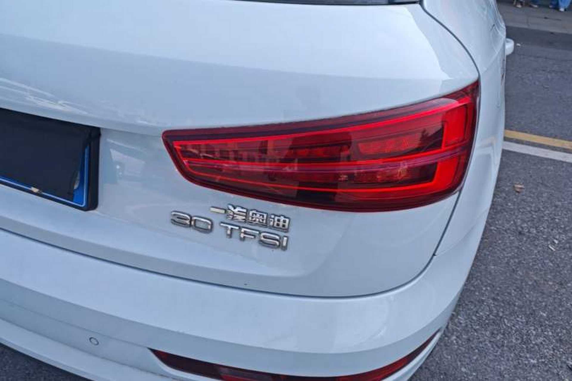 Used Audi Q3 2017 30 TFSI Fashion Model Exterior 3