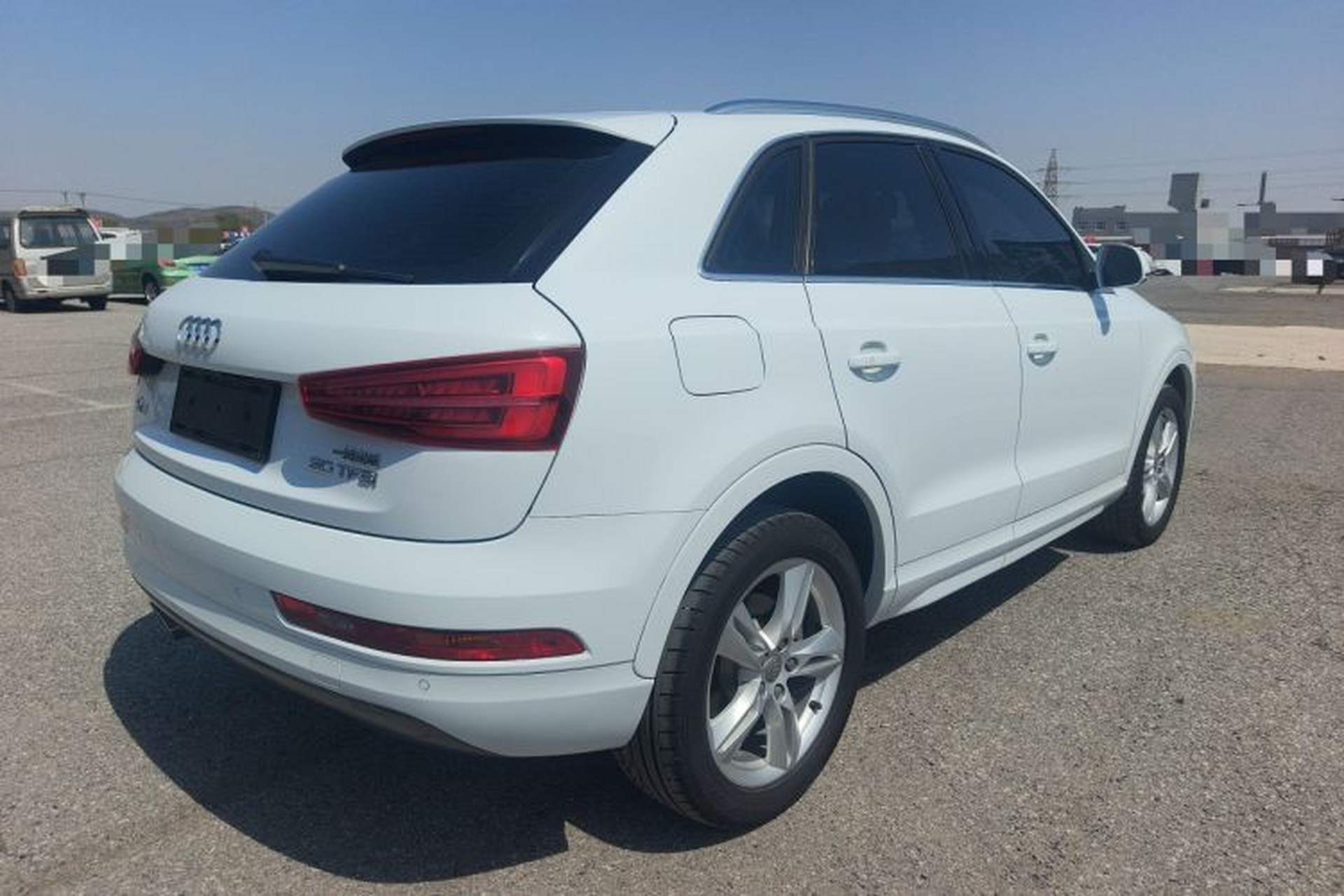 Used Audi Q3 2017 30 TFSI Fashion Model Exterior 4
