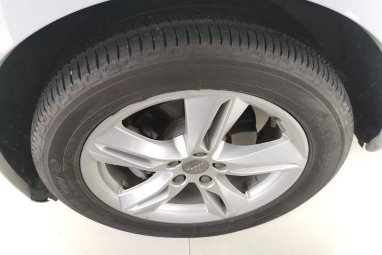 Used Audi Q3 2017 35 TFSI quattro all-wheel drive fashion model Exterior 4