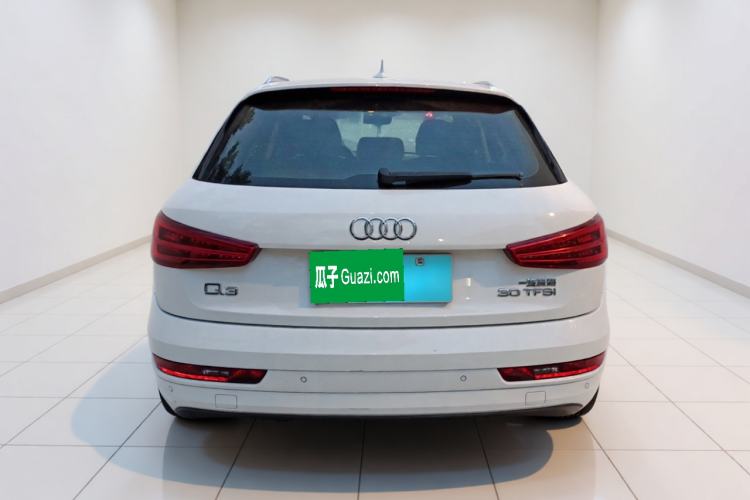Used Audi Q3 2017 30 TFSI Fashion Model Exterior 4