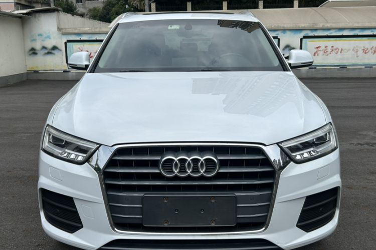Used Audi Q3 2017 30 TFSI Fashion Model Exterior 4