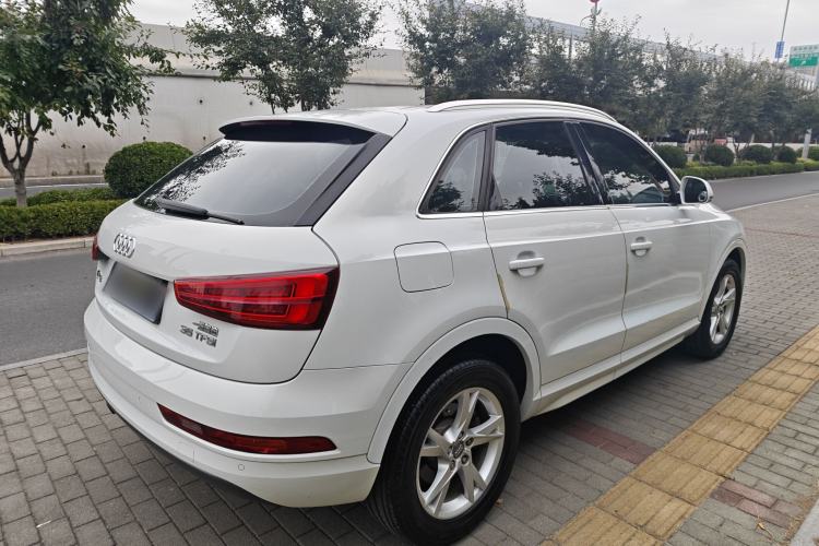 Used Audi Q3 2017 35 TFSI Fashion Model Exterior 4