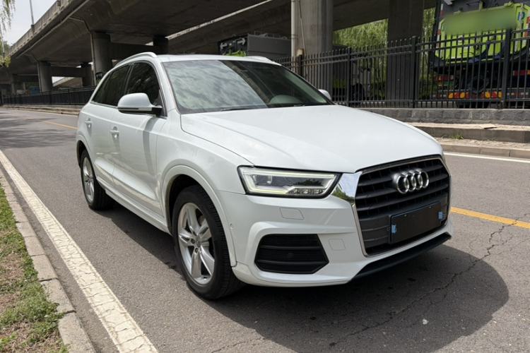 Used Audi Q3 2017 30 TFSI Fashion Model Exterior 4