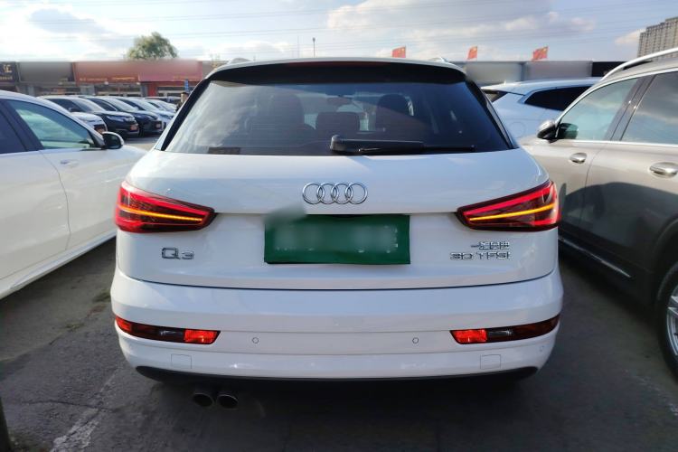 Used Audi Q3 2017 30 TFSI Fashion Model Exterior 4